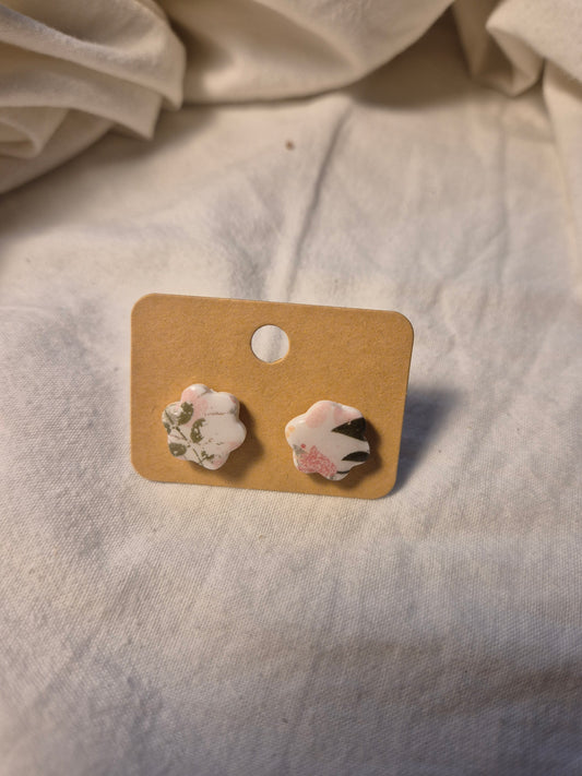 Boucle d'oreille 1cm