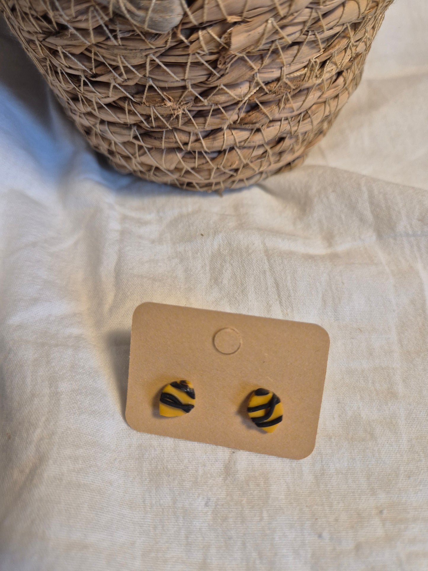 Boucle d'oreille 1cm