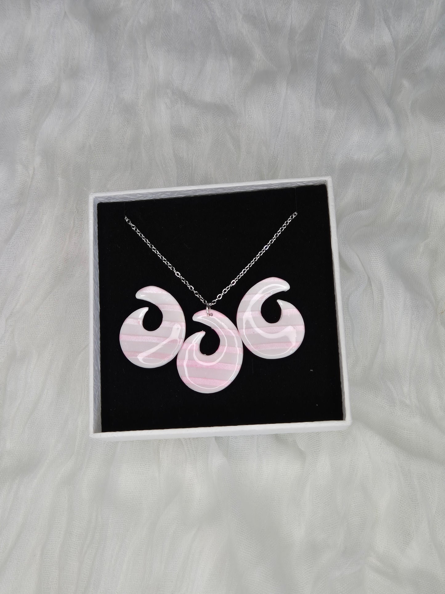 Parure boucle d'oreille 3cm +collier 50cm