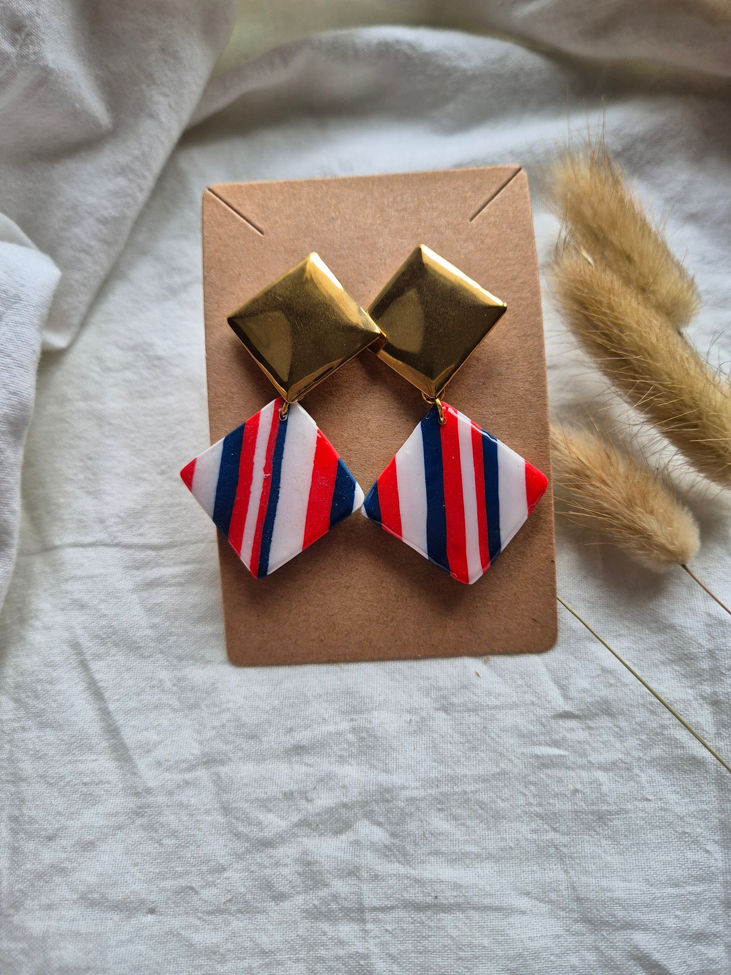 Boucle d'oreille 6cm