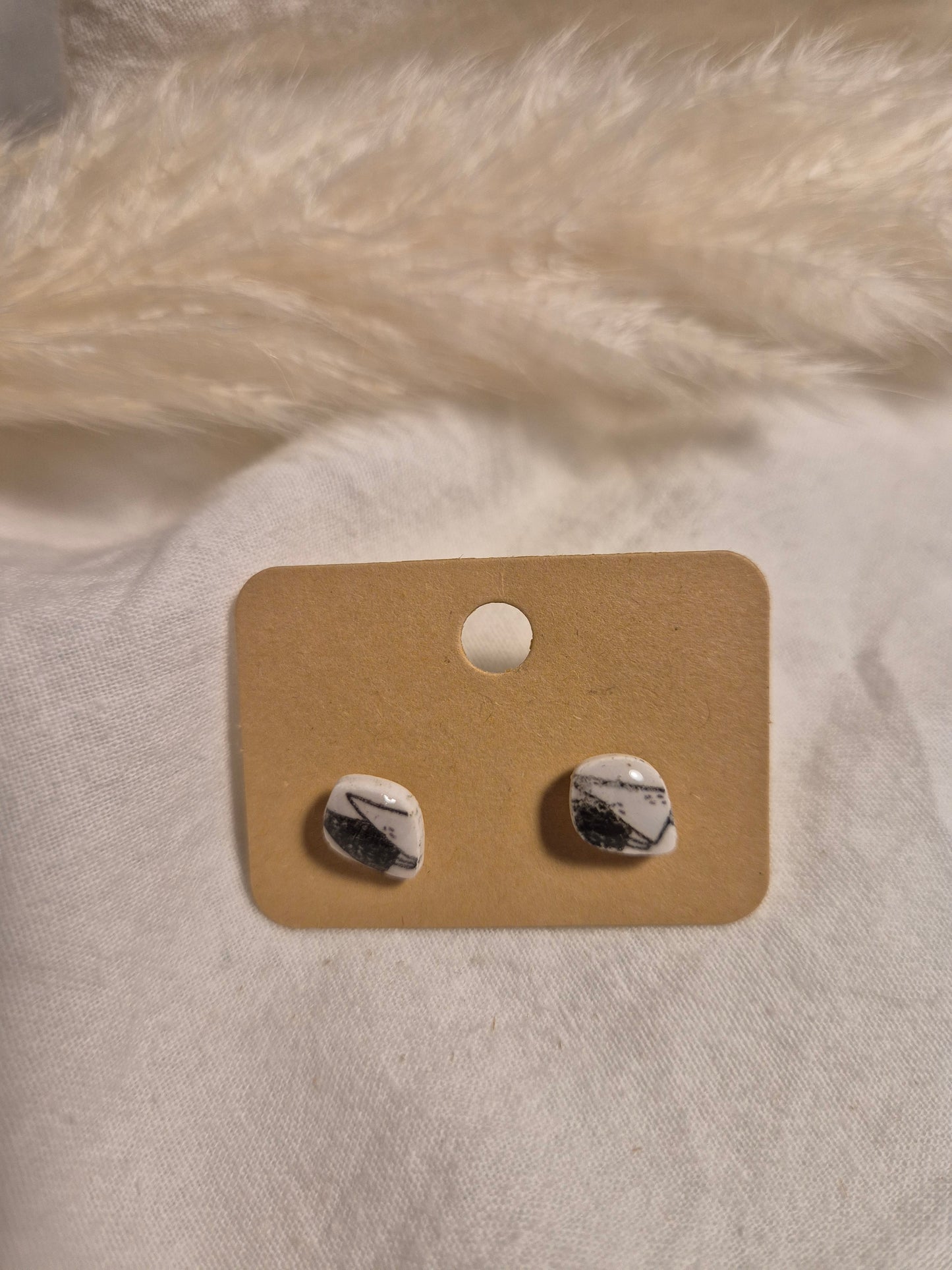 Boucle d'oreille 1cm