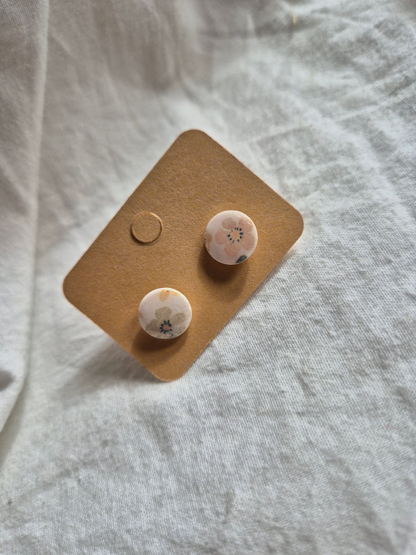 Boucle d'oreille 1cm