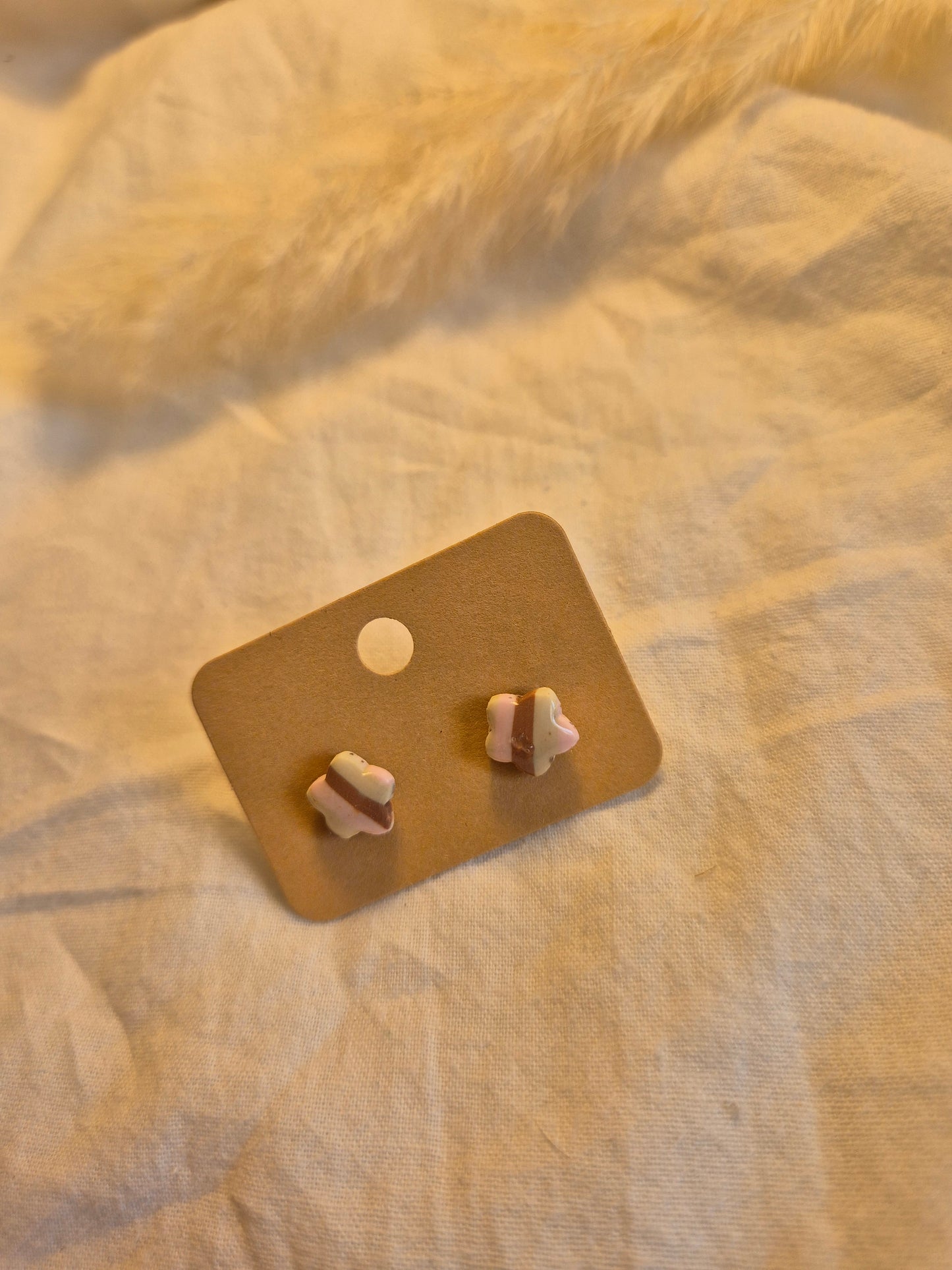 Boucle d'oreille 1cm