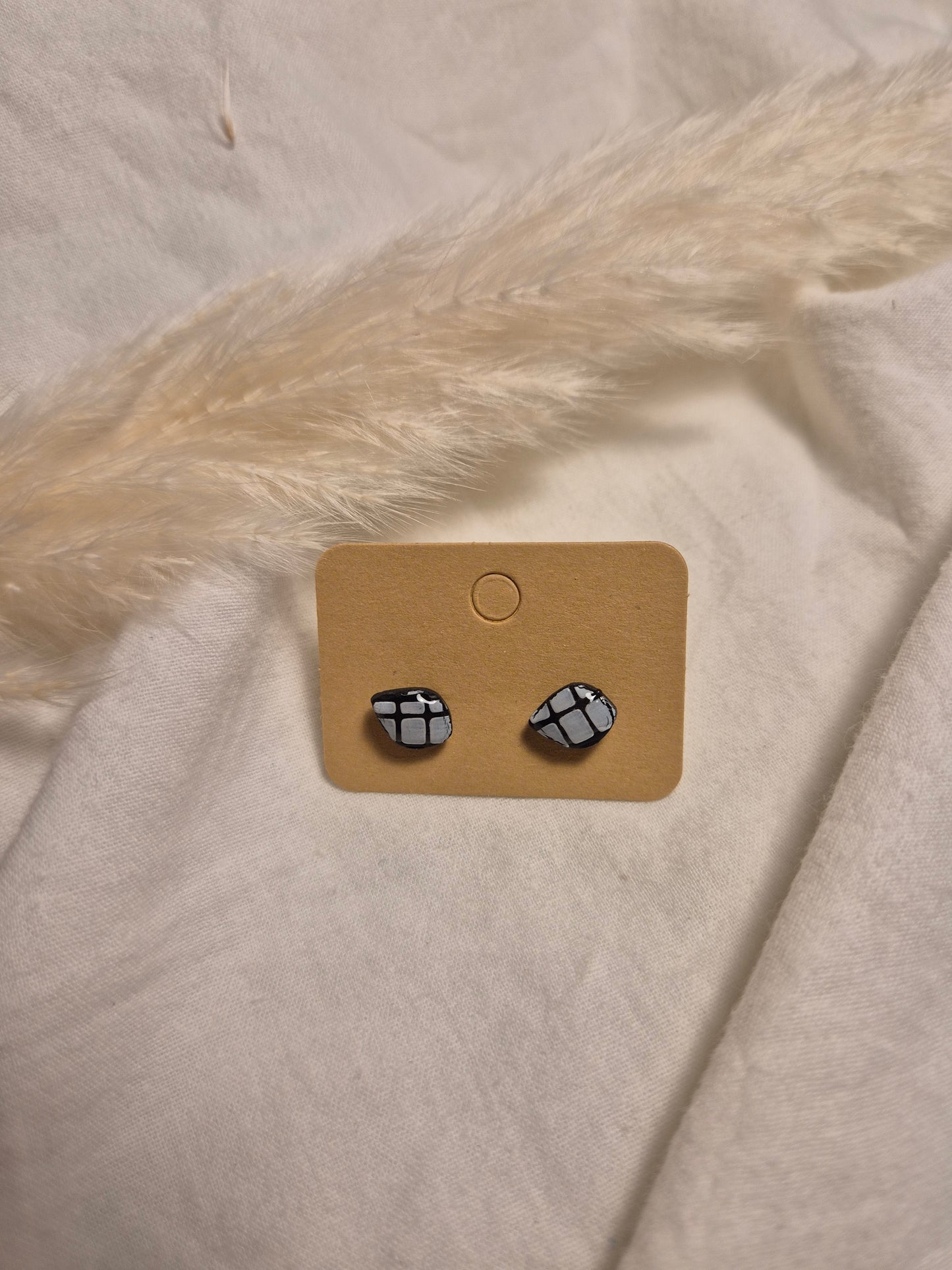 Boucle d'oreille 1cm