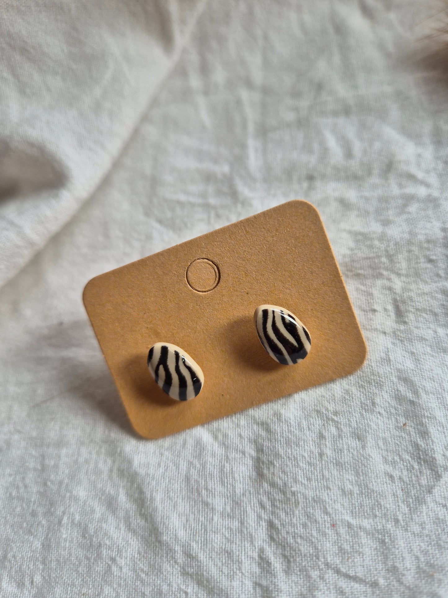 Boucle d'oreille 1cm