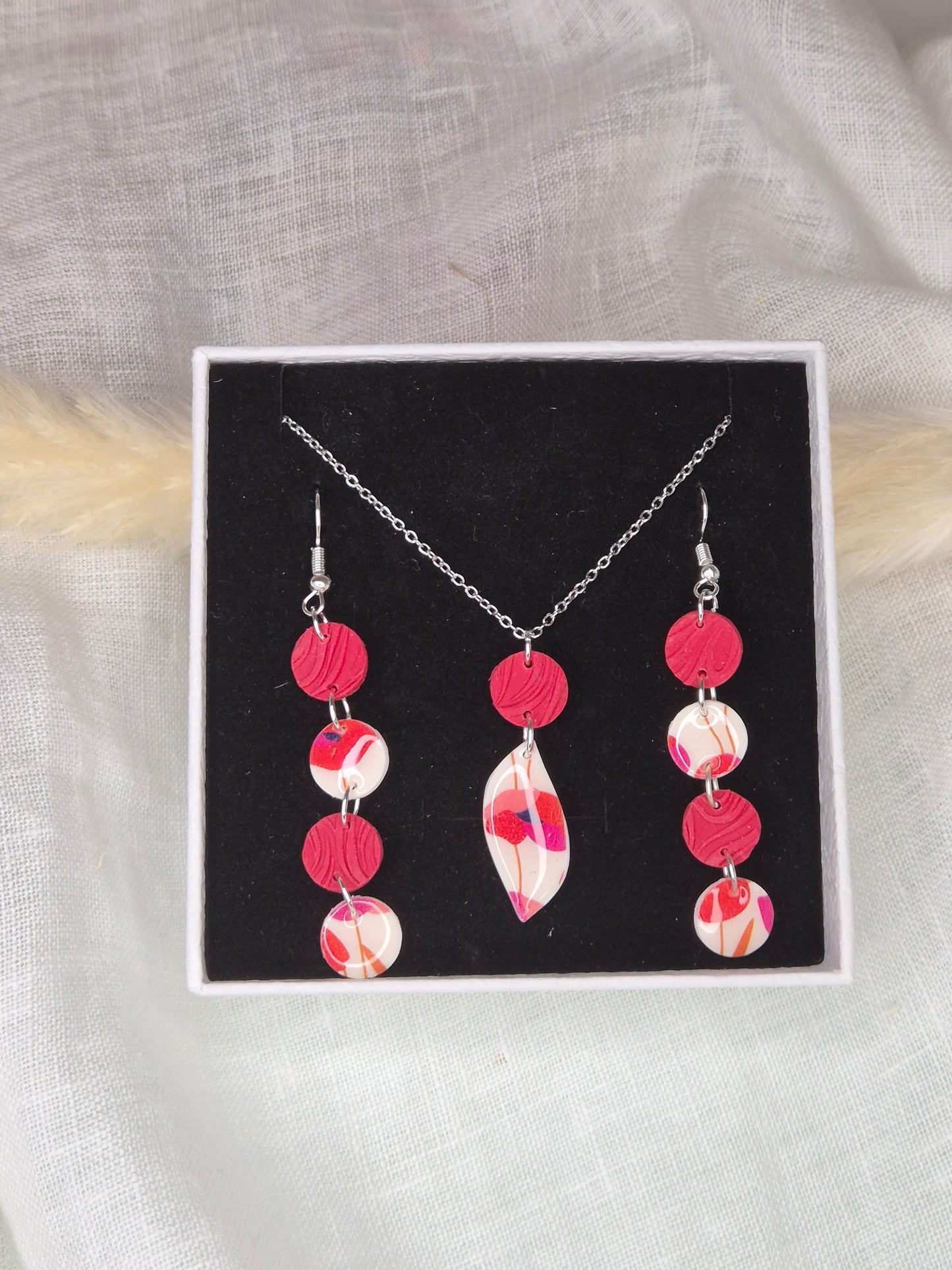 Parure boucle d'oreille 6,5cm et collier