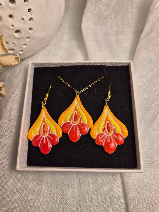 Parure boucle d'oreille 6cm +collier 44cm