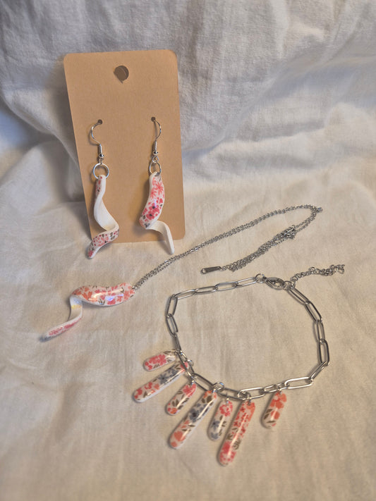 Parure boucle d'oreille 6cm, collier,bracelet